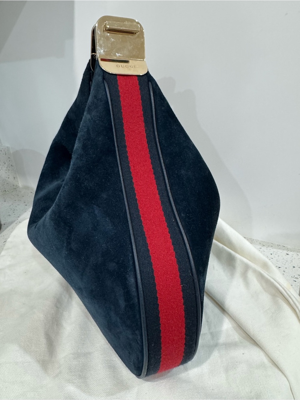 Gucci Web Attaché crossbody Suede Crescent Shoulder Bag with Green/Red Web Strap - Picture 5 of 16